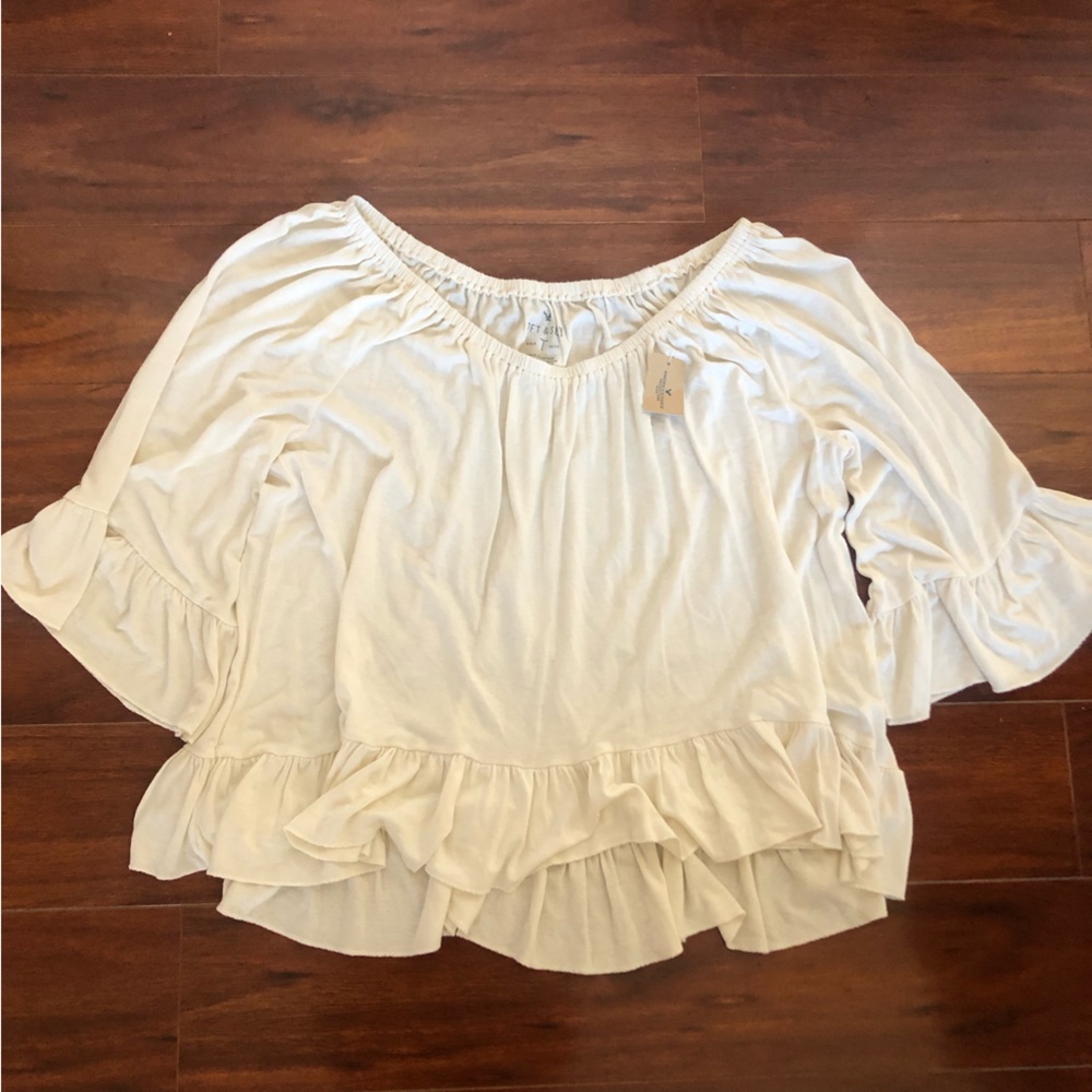 American Eagle Outfitters Cream Color Pleasant Women’s Blouse Top Medium NWT